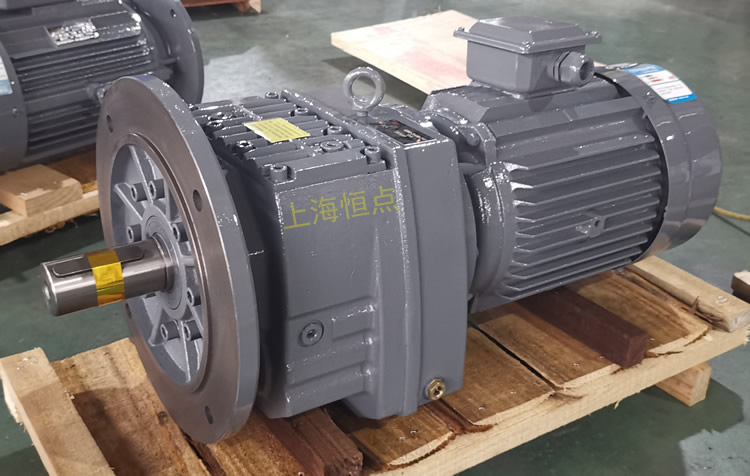 RF87減速機，立式安裝，輸入配電機，實物照片如下